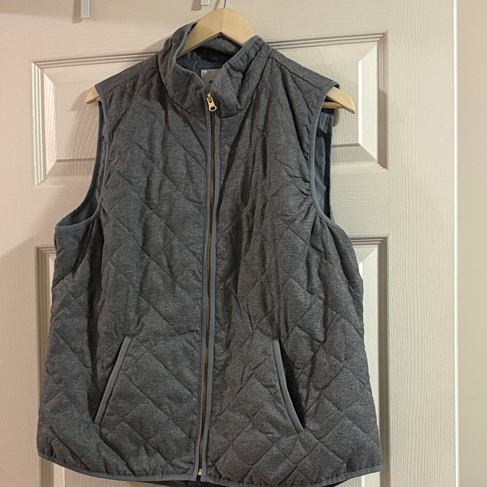 Old Navy quilted vest.